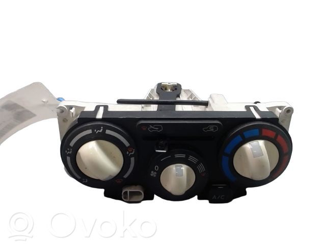 Nissan Micra C+C Climate control unit 