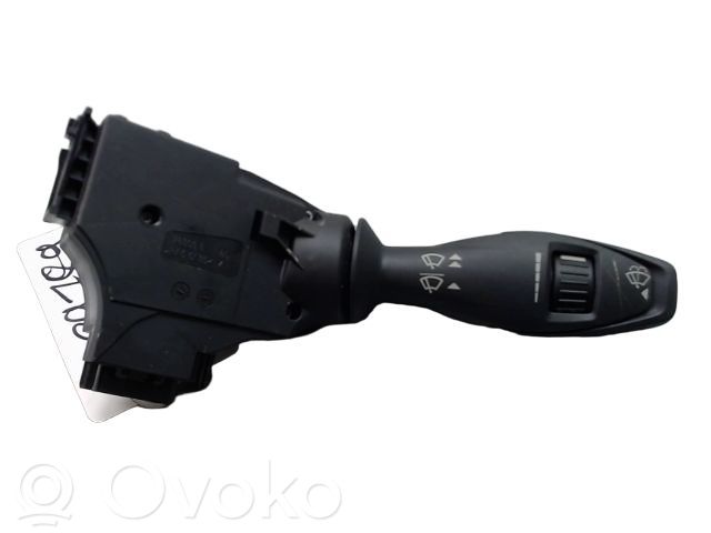 Ford Fiesta Manetka / Przełącznik wycieraczek 