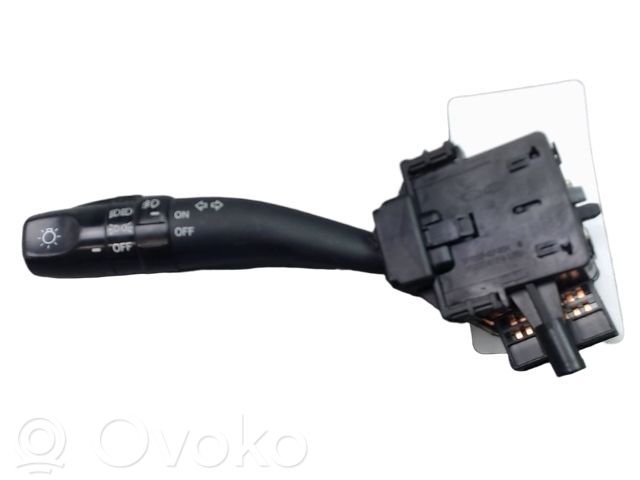 KIA Carens II Interruptor de luz 