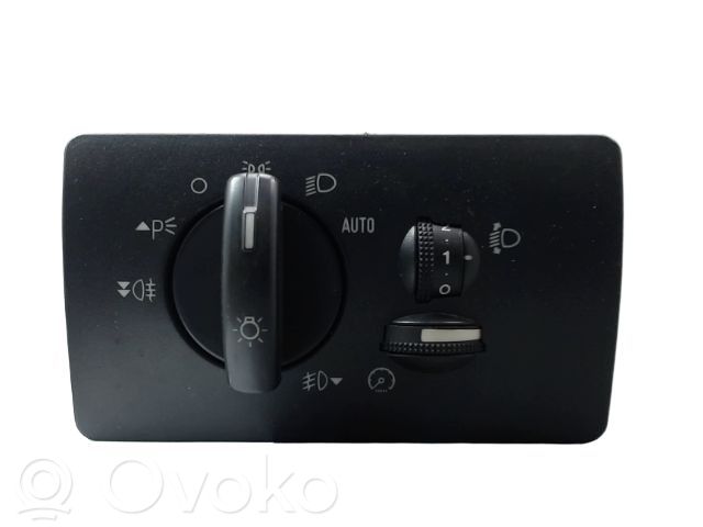 Ford Mondeo Mk III Light switch 