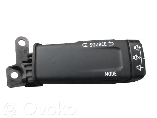Renault Zoe Bedieneinheit Controller Multimedia 