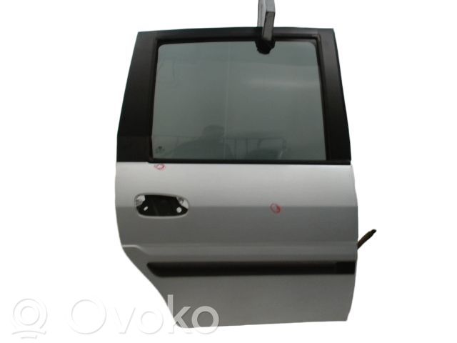 Hyundai Matrix Puerta trasera 