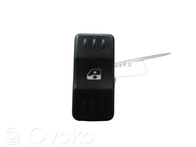 Dacia Logan VAN Przyciski szyb 