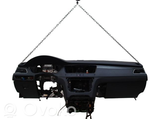 Peugeot 508 Panel de instrumentos 