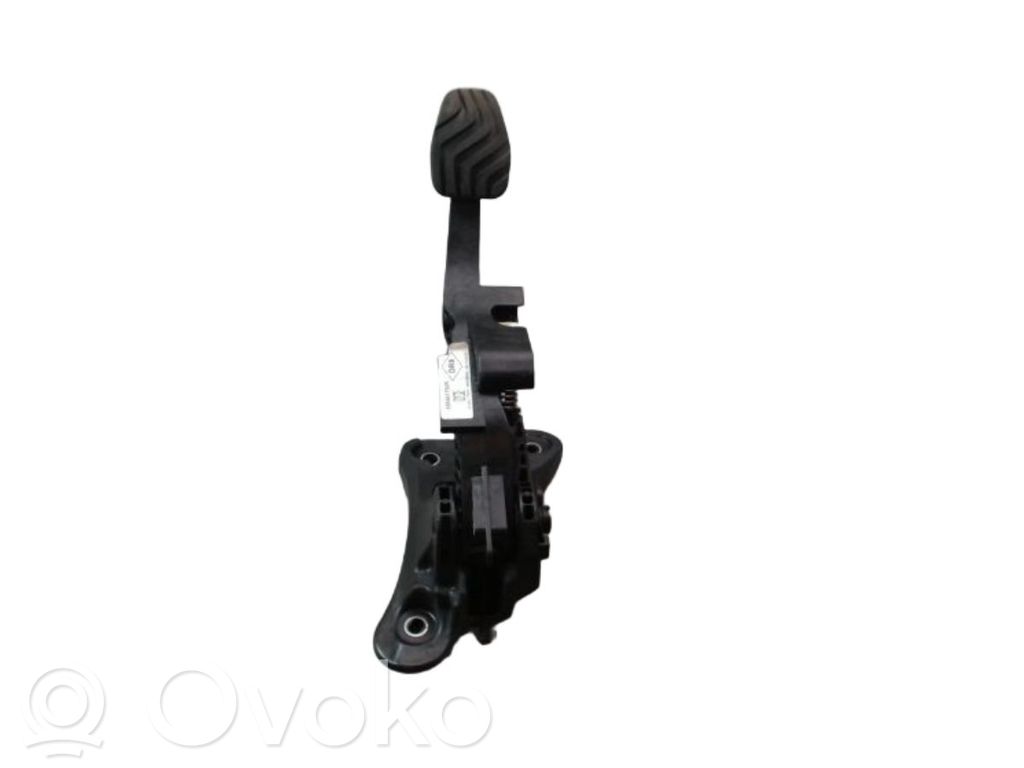 Renault Clio V Pedal de embrague