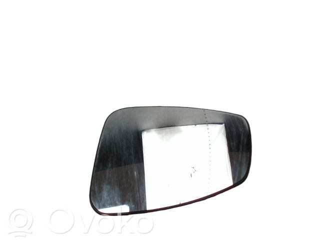 Renault Megane III Sivupeilin lasi 