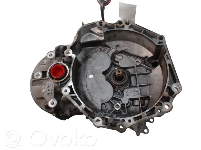 Opel Astra K Scatola del cambio manuale a 6 velocità 