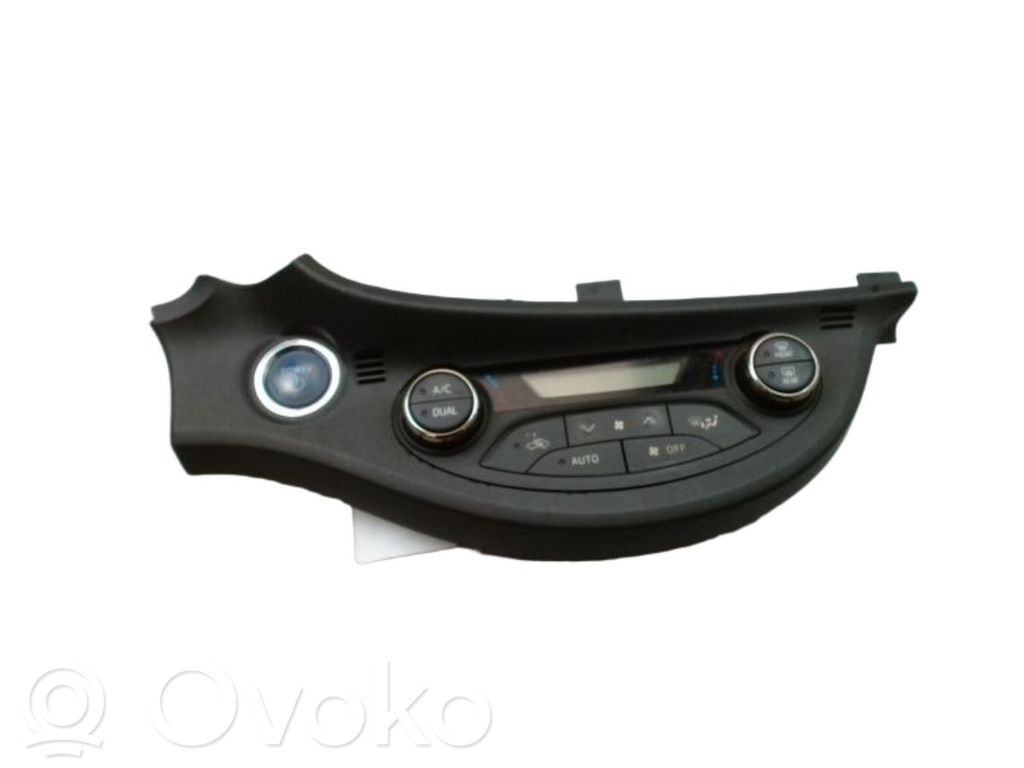 Toyota Yaris Panel klimatyzacji 