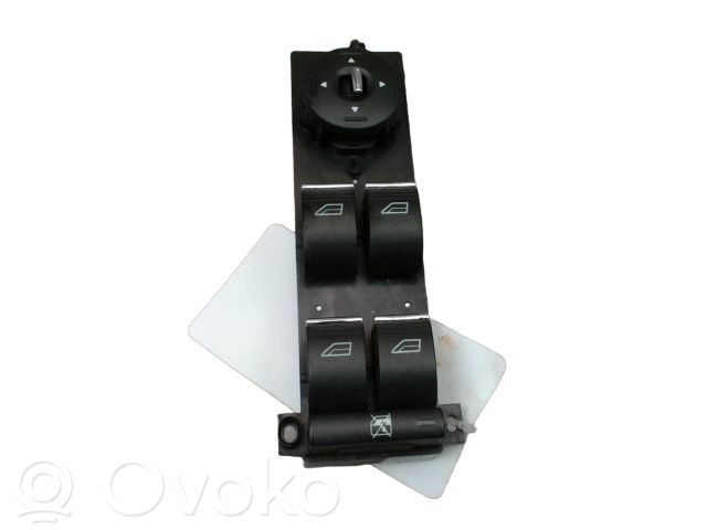 Electric window control switch   1547152,1547152