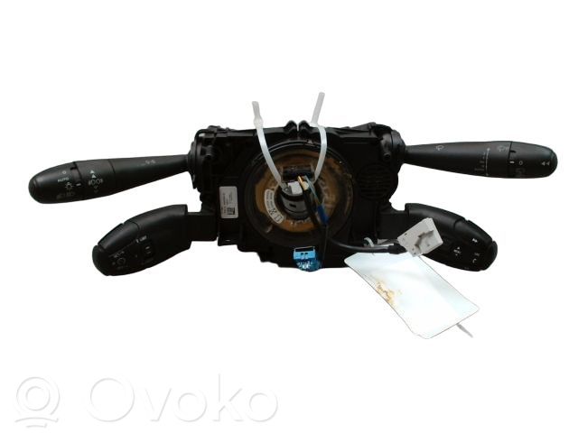 Peugeot 3008 I Interruptor/palanca de limpiador de luz de giro 