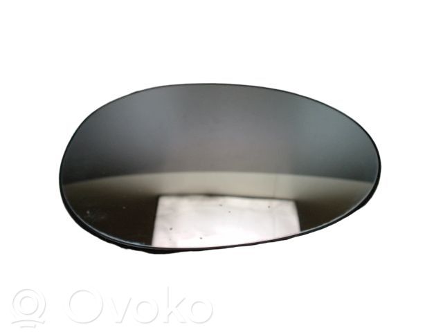 Toyota Aygo AB10 Wing mirror glass 