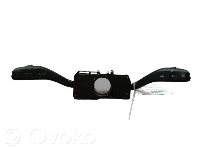 Seat Ibiza V (KJ) Bloc semnalizator și ștergător parbriz 