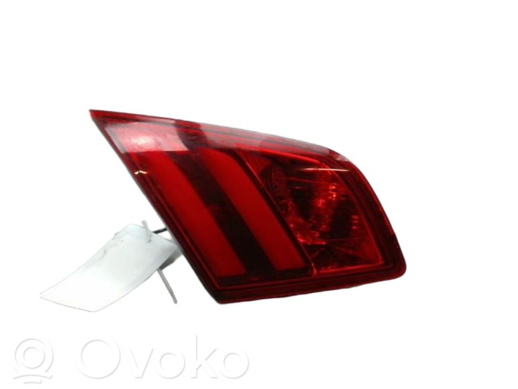 Peugeot 308 Luci posteriori del portellone del bagagliaio