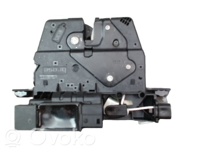 Loading door lock   51247269543,51247269543,966929112