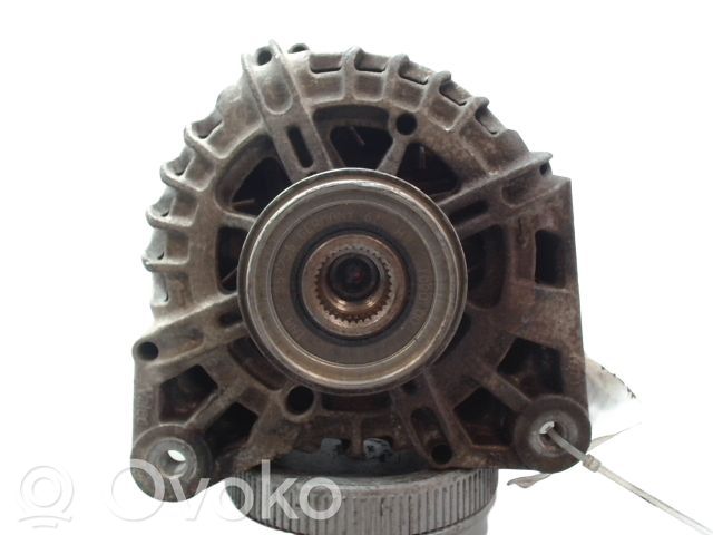 Ģenerators   231008017R,231007707R,231008017R,3982A,TG12C151