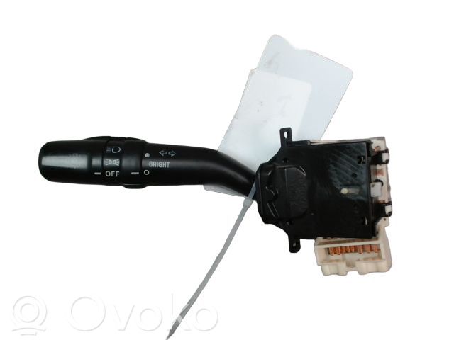 Interruptor de luz   83115FE031,83115FE031