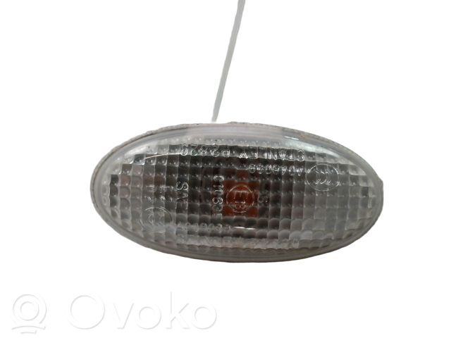Mazda 2 Seitenblinker 
