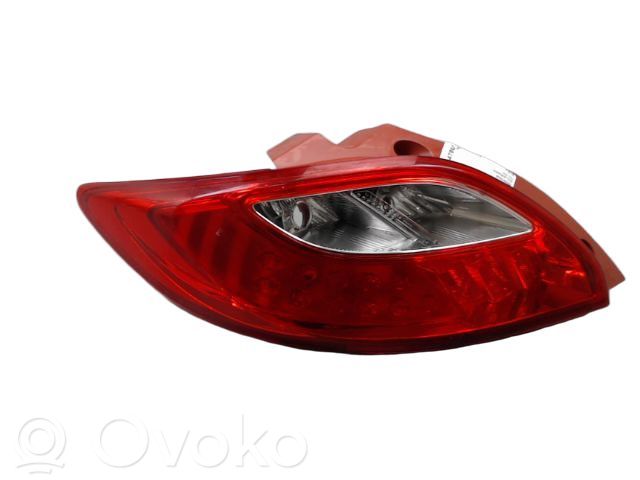 Mazda 2 Galinis žibintas kėbule 