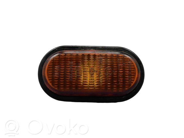 Renault Megane I Front fender indicator light 