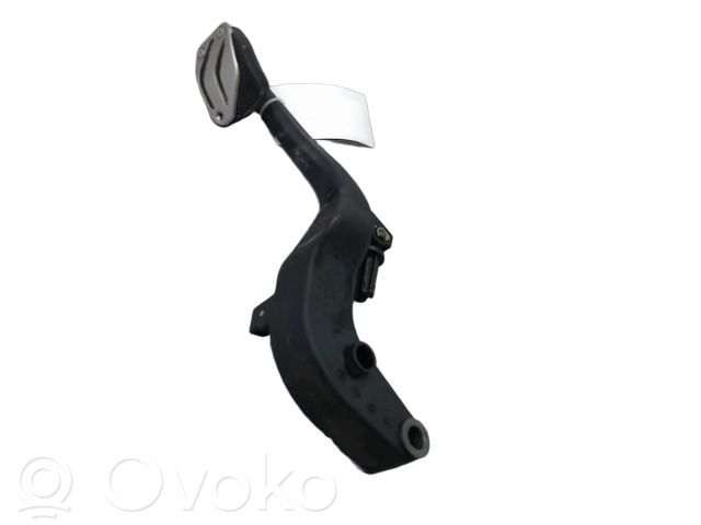 BMW 4 F32 F33 Sankabos pedalas 