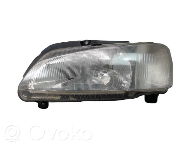 Peugeot 106 Lampa przednia 