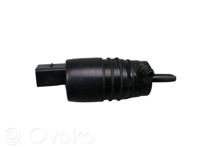 BMW 1 F20 F21 Pompe de lave-glace de pare-brise 
