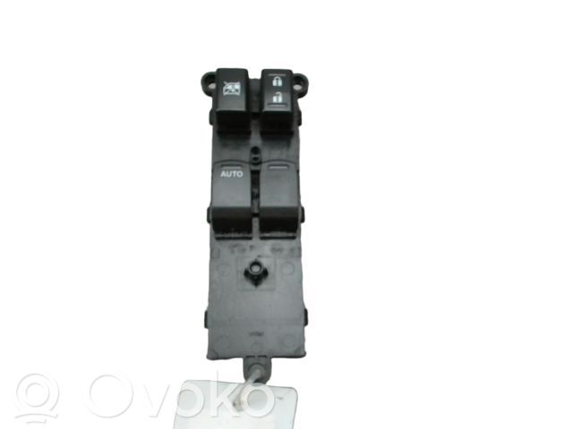 Suzuki Celerio Electric window control switch 
