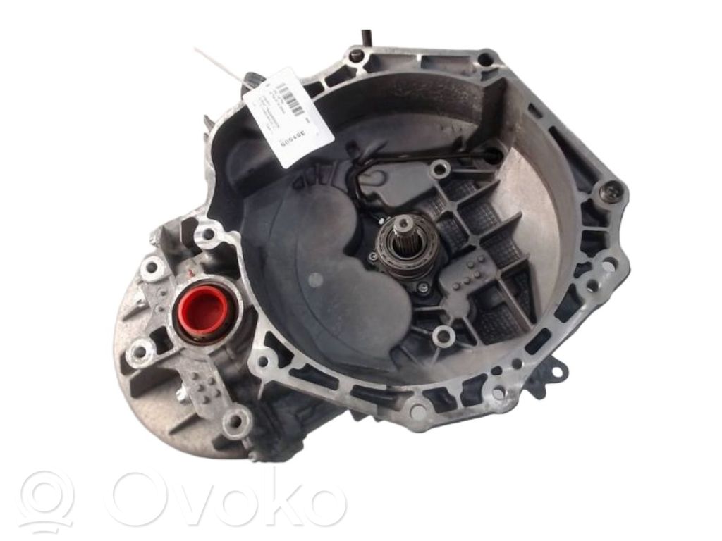 Opel Astra K Scatola del cambio manuale a 6 velocità