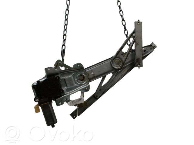 Toyota Yaris Regulador de puerta delantera con motor 