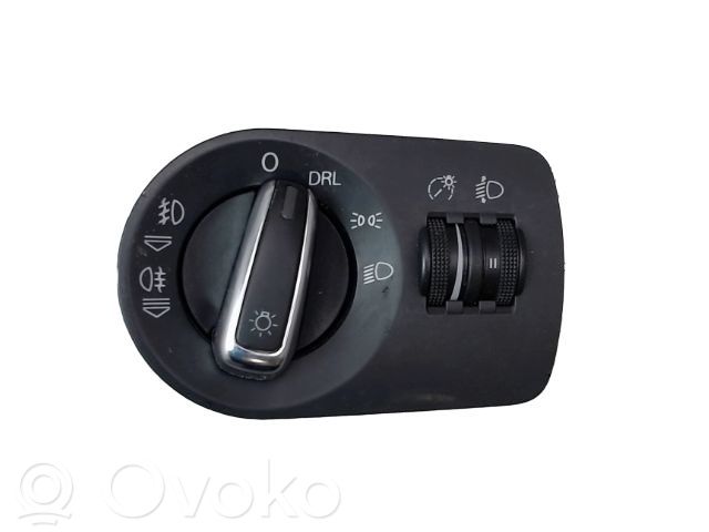 Audi A3 S3 8P Light switch 