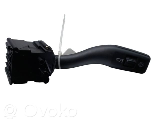 Audi A4 S4 B7 8E 8H Wiper control stalk 