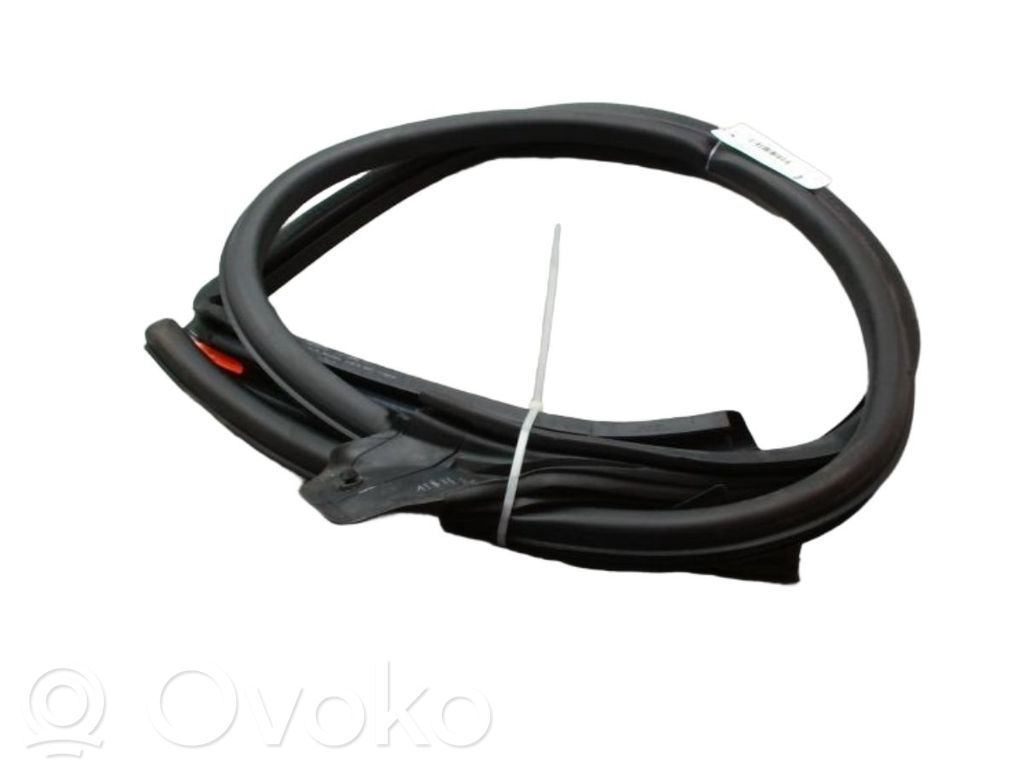 Audi A5 8T 8F Etuoven kumitiiviste