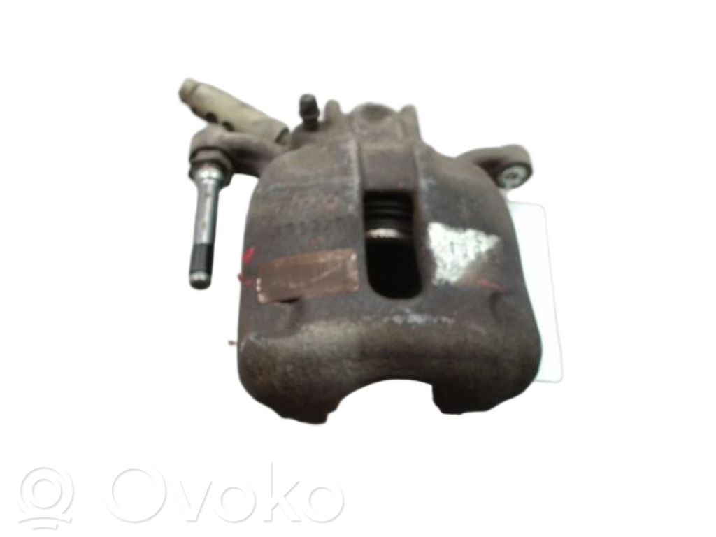 Etujarrusatula   4401S3,1301211916,1374748,211916,2374748,3225320,4401S3,530372,7112538,832235,BC65111,BHX538E,CA3134R,DC88539,RCA818,TCA5984