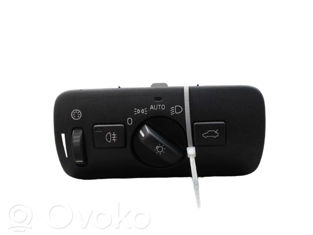 Volvo V40 Valokatkaisija 