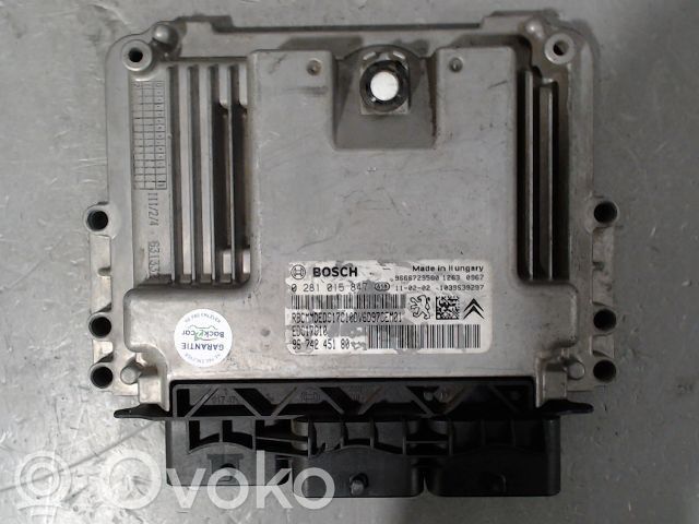 Citroen C3 Motorsteuergerät ECU 