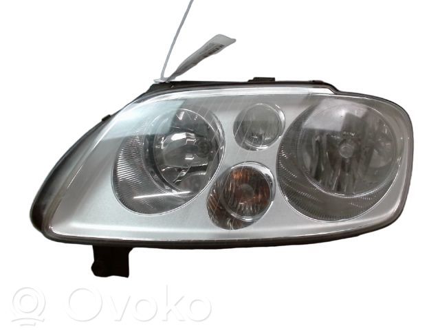 Volkswagen Touran I Far 
