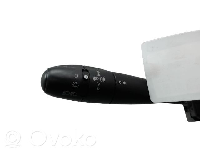 Citroen C3 Interruptor/palanca de limpiador de luz de giro 