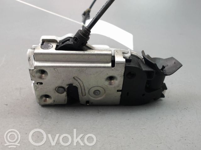 Renault Twingo II Zamek drzwi przednich 