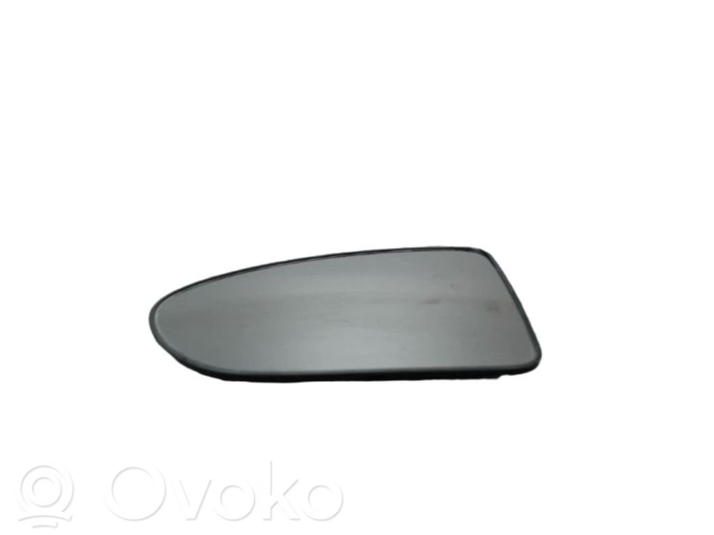 Nissan Qashqai Sticlă oglindă laterală 