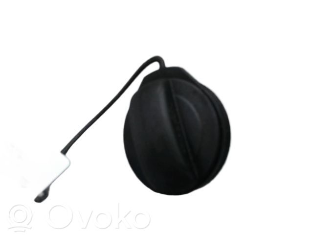 Volkswagen Polo VI Tappo del serbatoio del carburante 