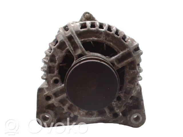 Renault Clio III Generator/alternator 