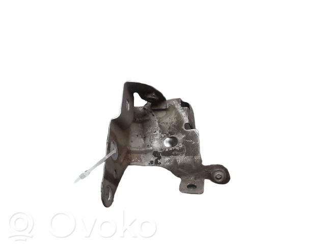 Renault Clio III Bridă fixare aripă față 