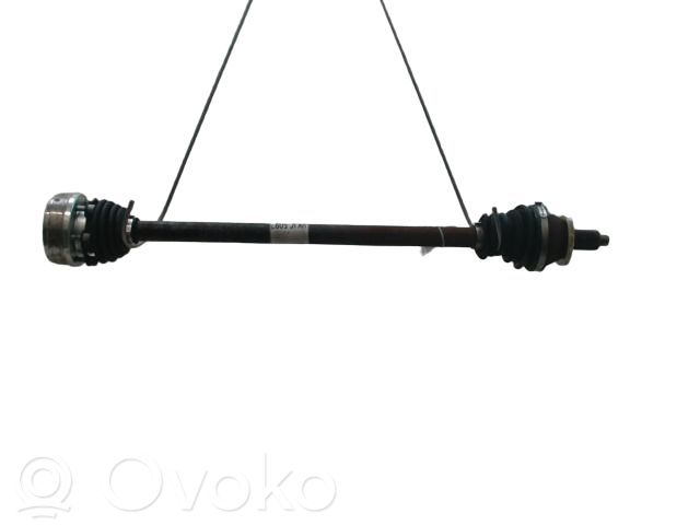 Volkswagen Polo Półoś przednia 