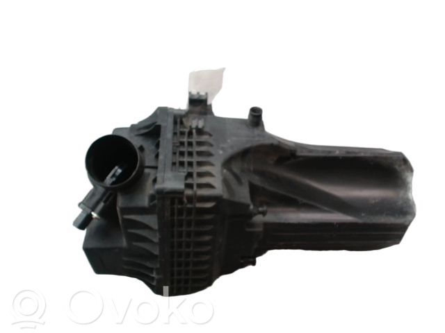 Ford Fiesta Air filter box 
