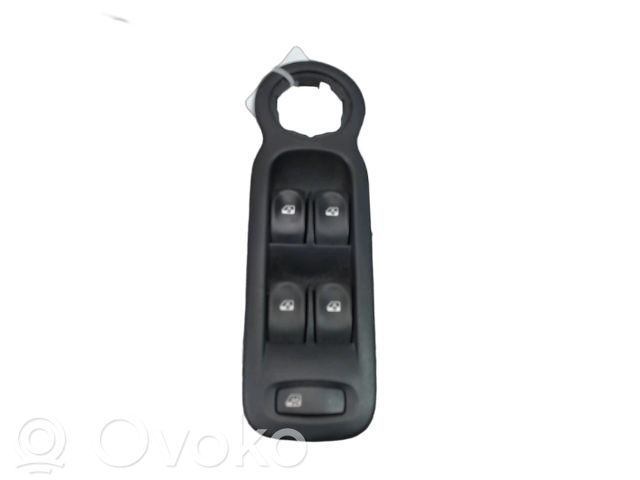 Renault Modus Interruptor del elevalunas eléctrico 