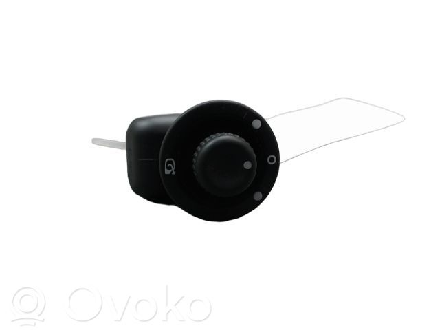 Renault Captur Wing mirror switch 