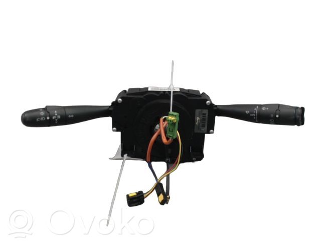 Peugeot 1007 Wiper turn signal indicator stalk/switch 
