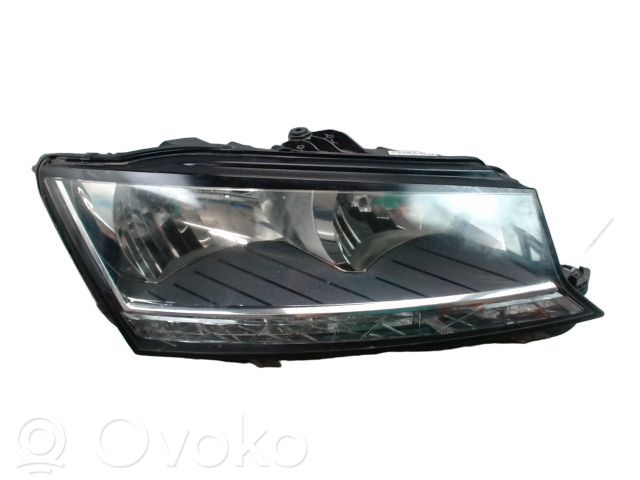 Skoda Fabia Mk3 (NJ) Faro/fanale 