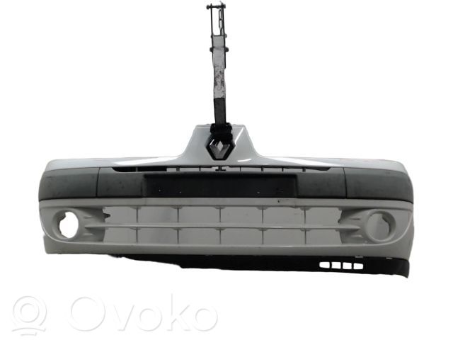 Renault Clio II Parachoques delantero 