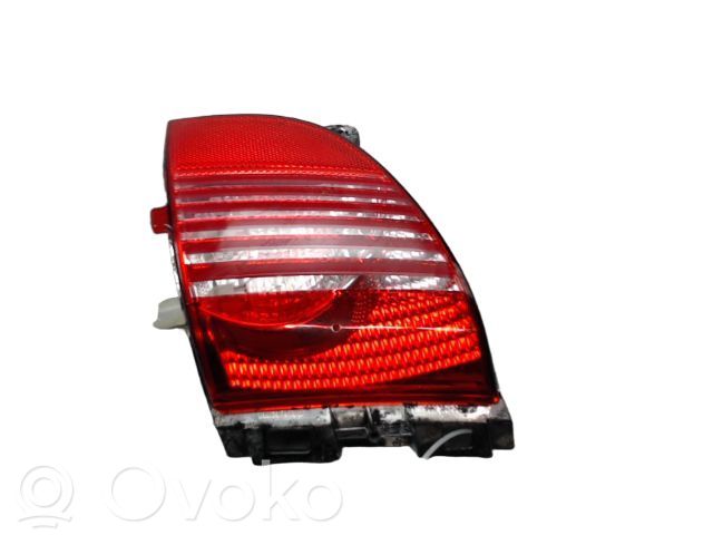 Peugeot 2008 I Takapuskurin valo 